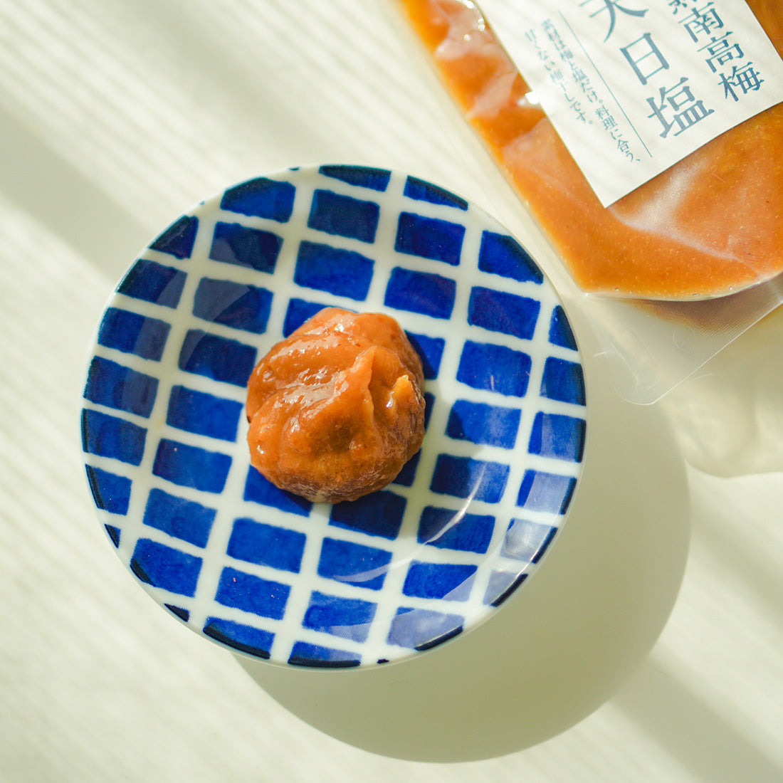 うめひかり 梅と塩チューブ | こととやオンライン