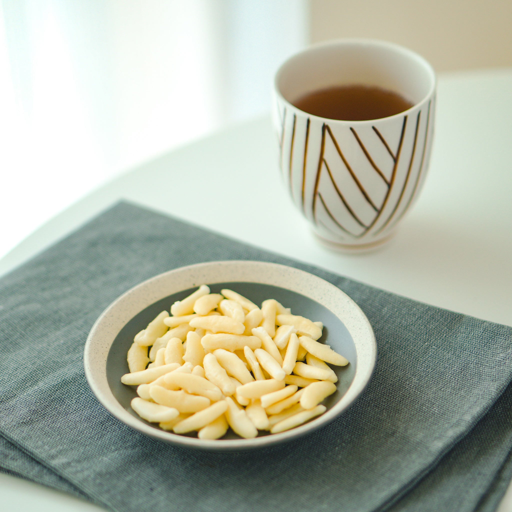 久慈食品 サラダ柿の種