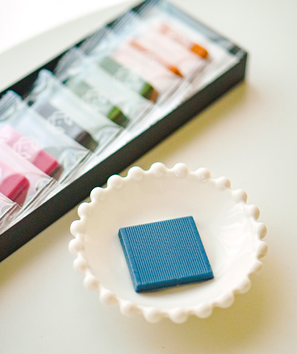 カレ・ド・4カラーズ オーロラ｜CARRE DE 4COLORS AURORA